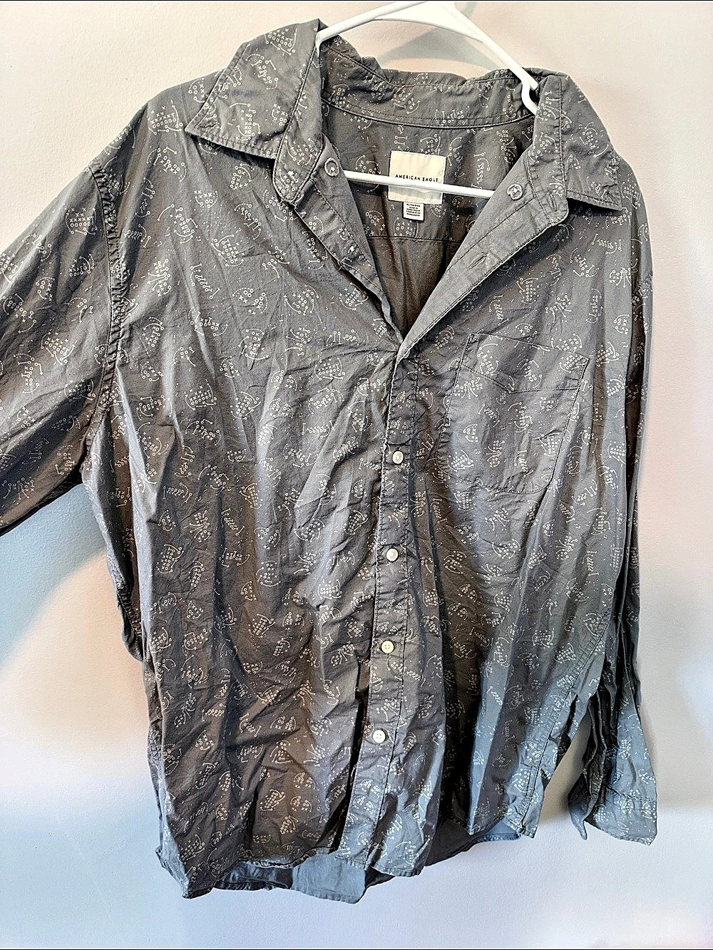 American Eagle Paisley Button Down Shirt Gray XL (16/18)